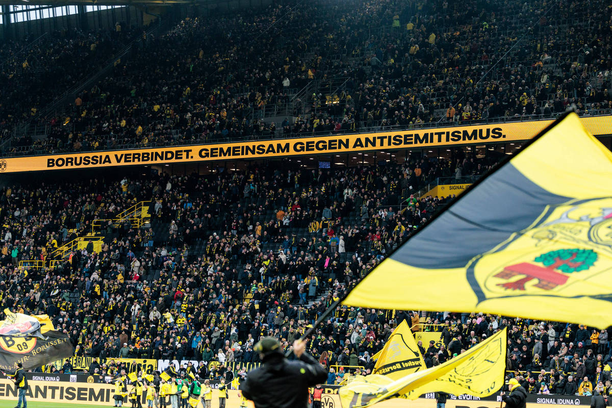 多特蒙德惨败,难堪的客场之旅 多特蒙德惨败,难堪的客场之旅