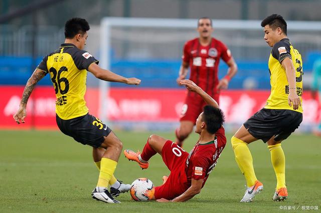 雄狮主场交锋失利,迅速调整备战 雄狮主场交锋失利,迅速调整备战