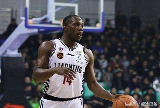 广西男篮历经波折,终夺最终胜利 广西男篮历经波折,终夺最终胜利