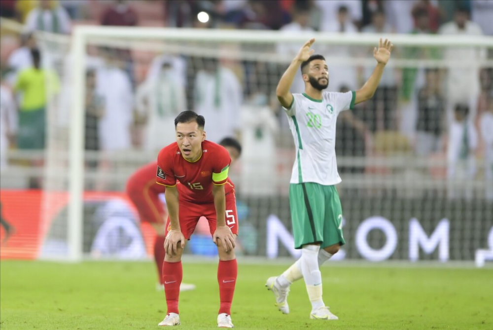 包含斯特拉斯堡队遭遇连续输球,备战压力巨大的词条 包含斯特拉斯堡队遭遇连续输球,备战压力巨大的词条