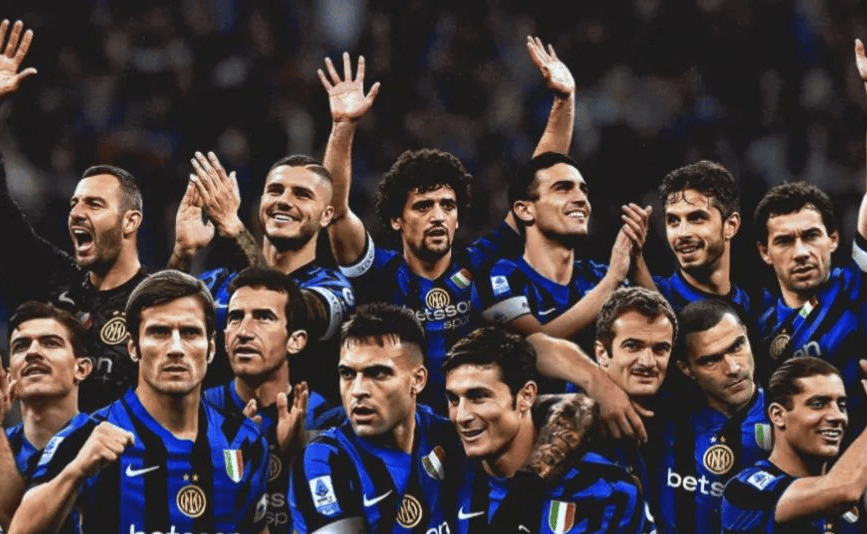 关于AC米兰拜仁强强对话,欧洲豪强相争的信息 关于AC米兰拜仁强强对话,欧洲豪强相争的信息