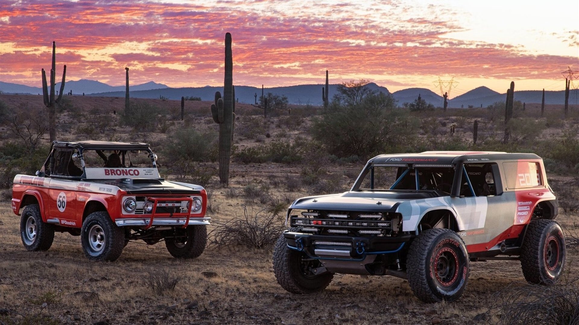 数学思维、双翼制胜,浅析现代足球中的两例结构之美