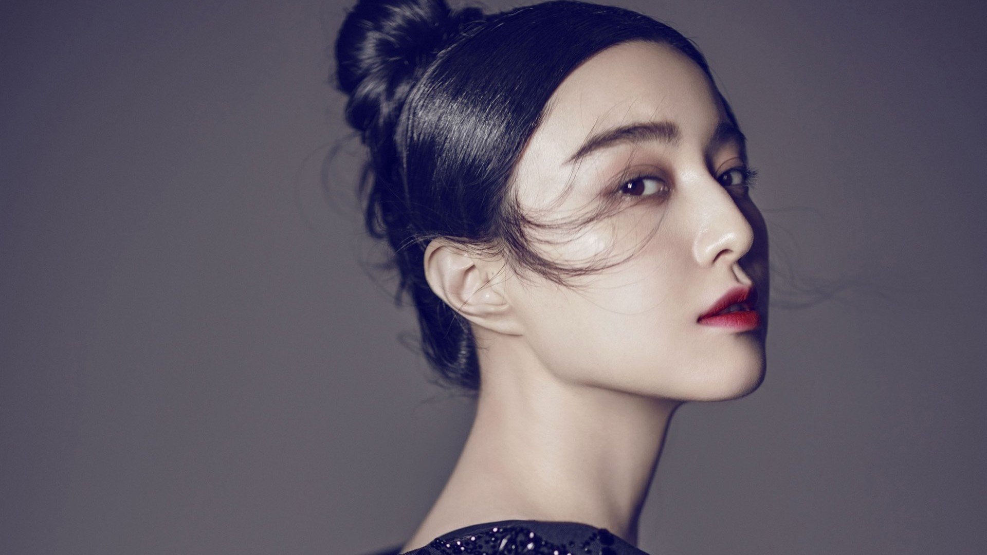 跨界风暴，奇才掀翻马刺之夜，浓眉以F1争冠式接管点燃赛场